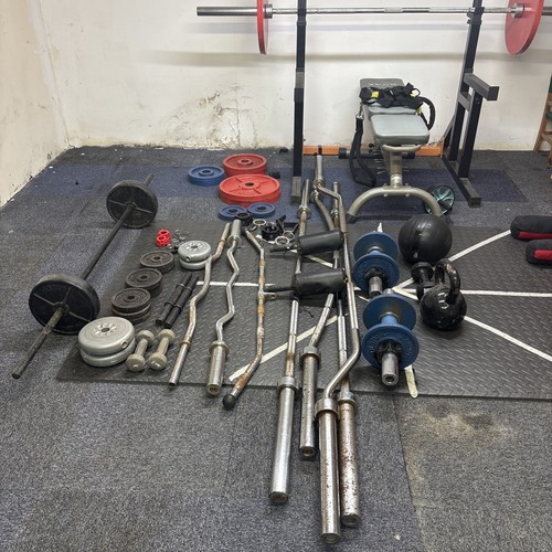 Weight training set including