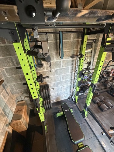 Adjustable steel power rack - adjustable,